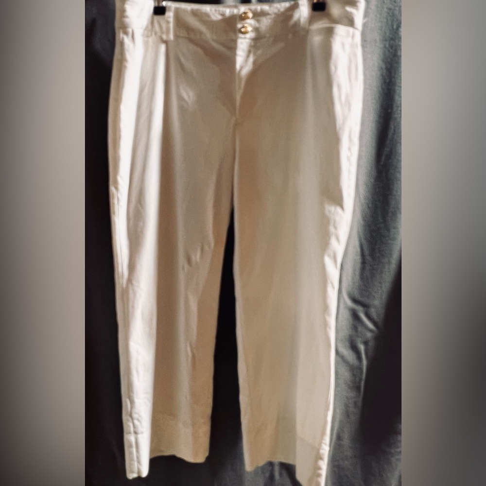 Chico's Pull-on Wide Leg, Lightweight, Cropped Pant size 14